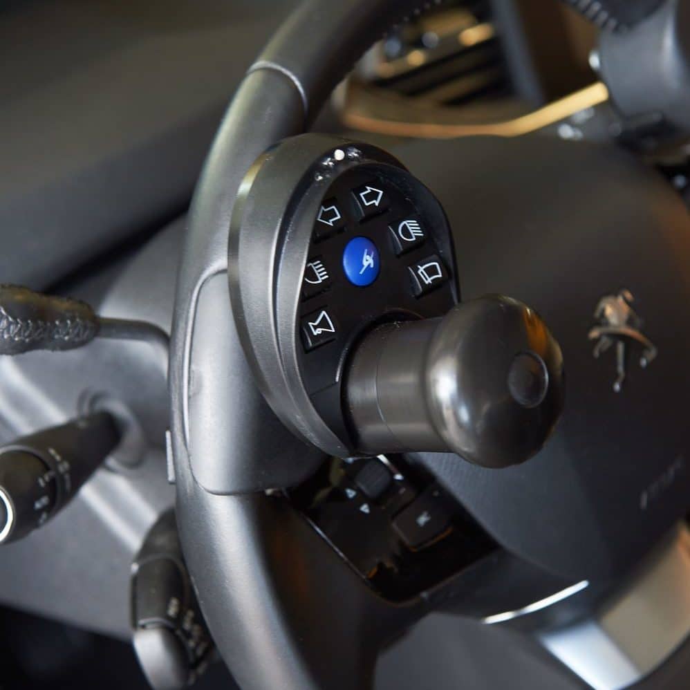 Multifunctional ball on the steering wheel