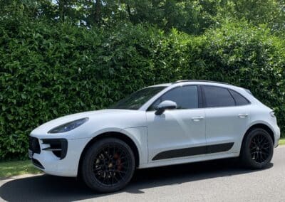 Adaptation accélérateur et frein au volant sur Porsche Macan I