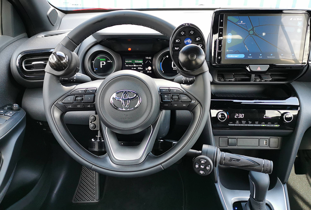 Toyota Yaris Cross driving school