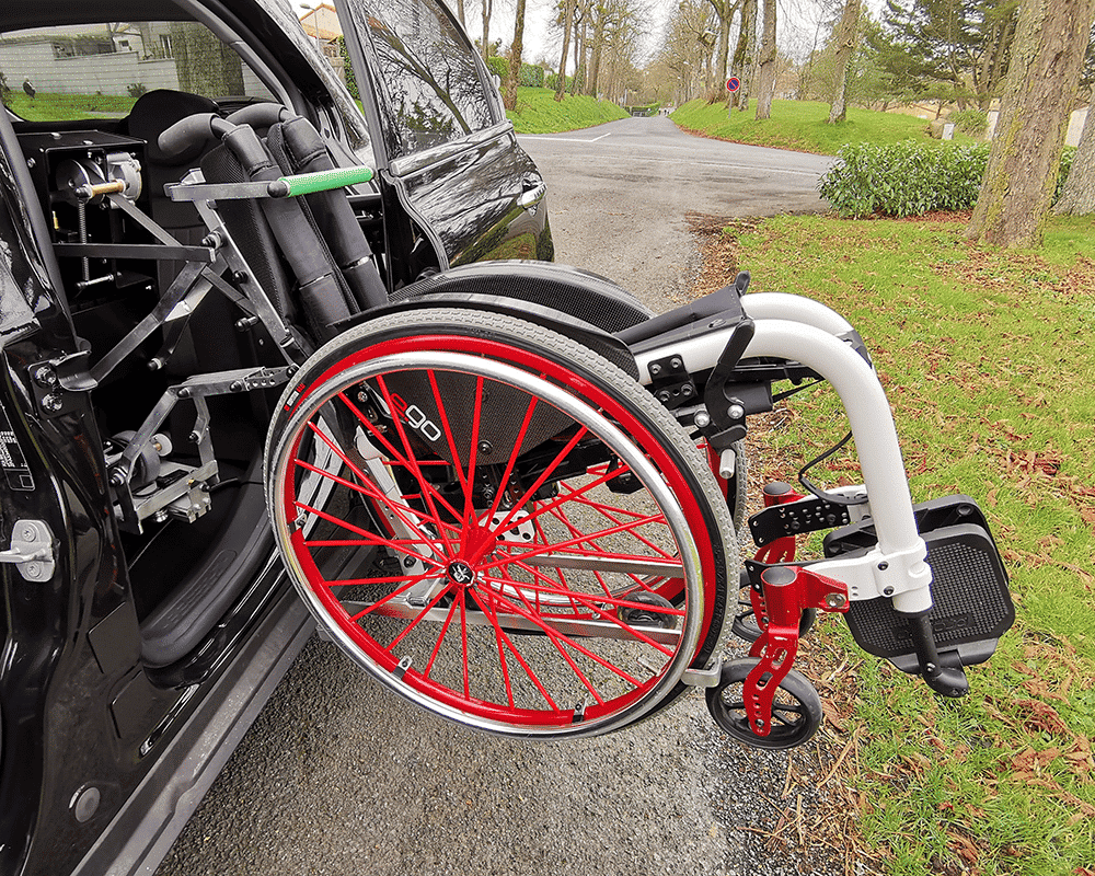 Peugeot Expert chargeur fauteuil 