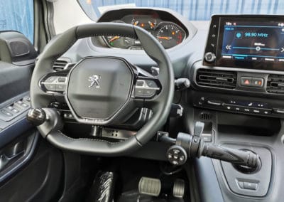 Adaptation handicap sur Peugeot Rifter